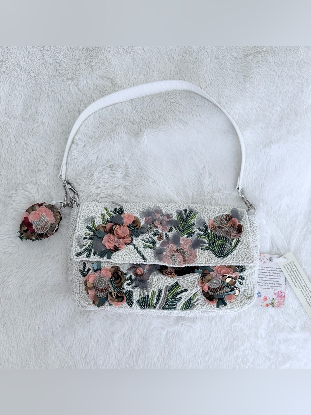 NWT INDIAN FLORAL BEADED BAG Viral   tik tok White Green Pink Coral,shoulder bag